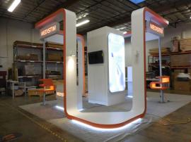 Custom Island Exhibit with Adjustable LED Lighting -- Image 2